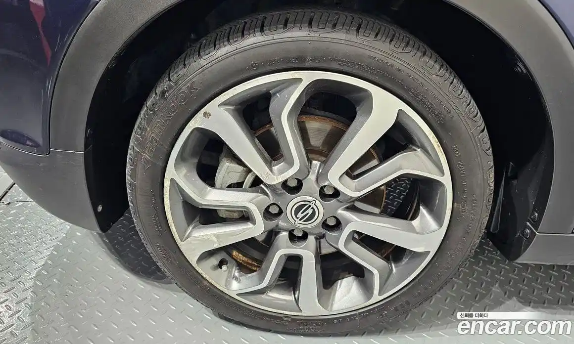 SsangYong TIBOLI 2016 1.6 Автомат в Москве № 759852, фото 5