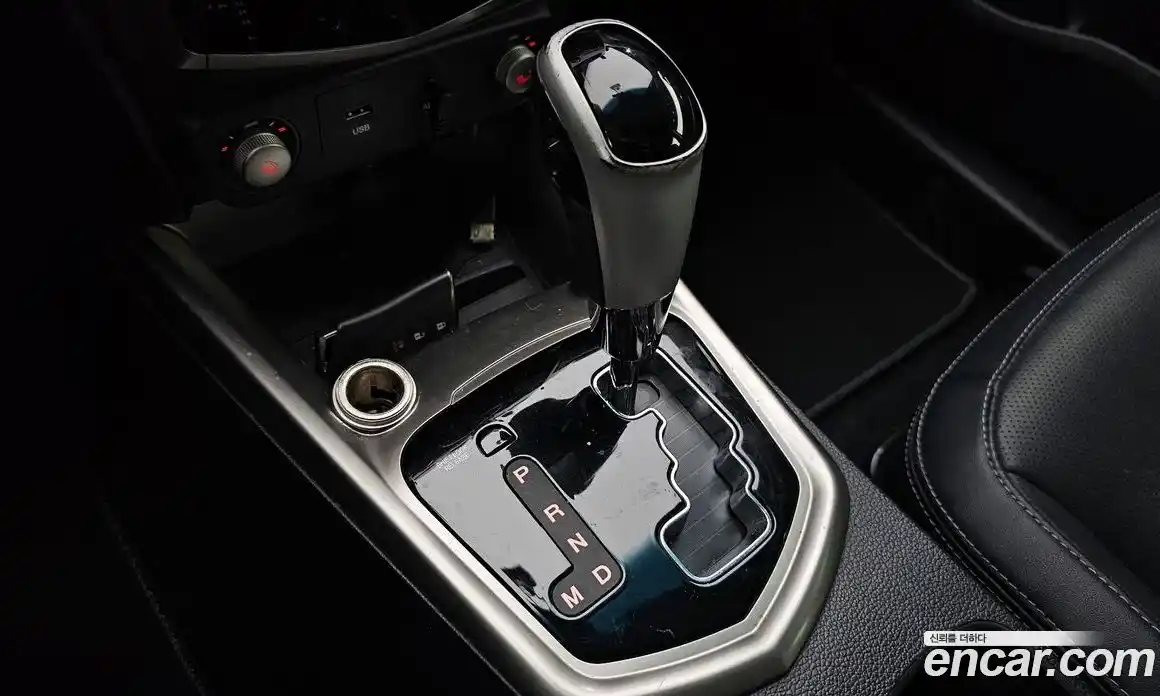 SsangYong TIBOLI 2016 1.6 Автомат в Москве № 759852, фото 9