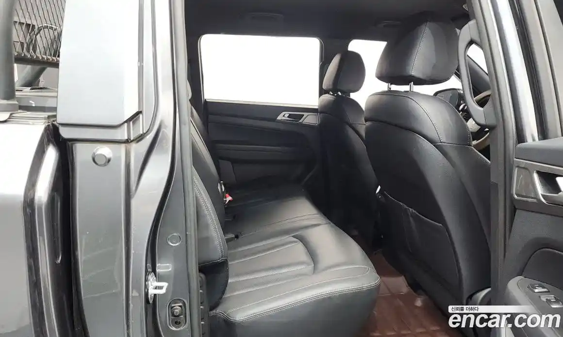 SsangYong Rexton 2019 2.2 Автомат в Москве № 759937, фото 12