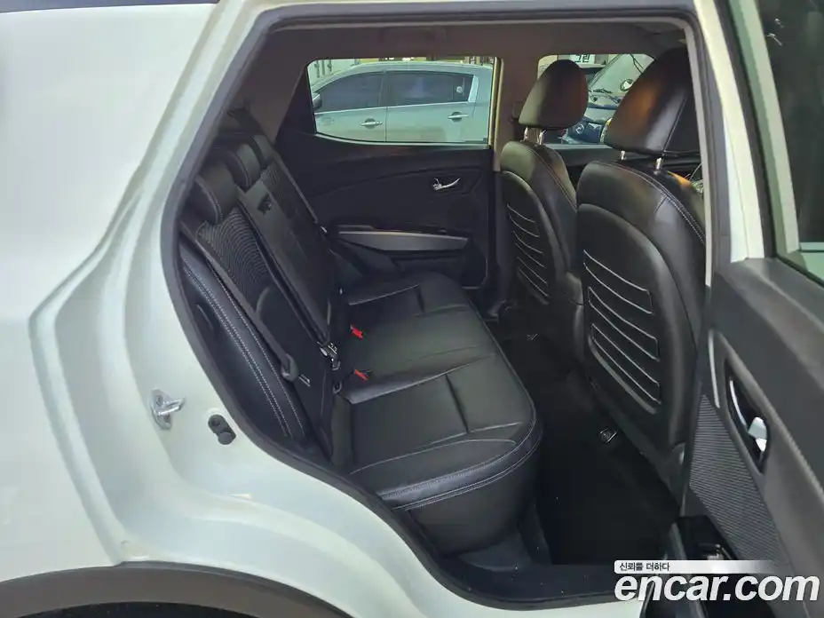 SsangYong TIBOLI 2018 1.6 Автомат в Москве № 760434, фото 14