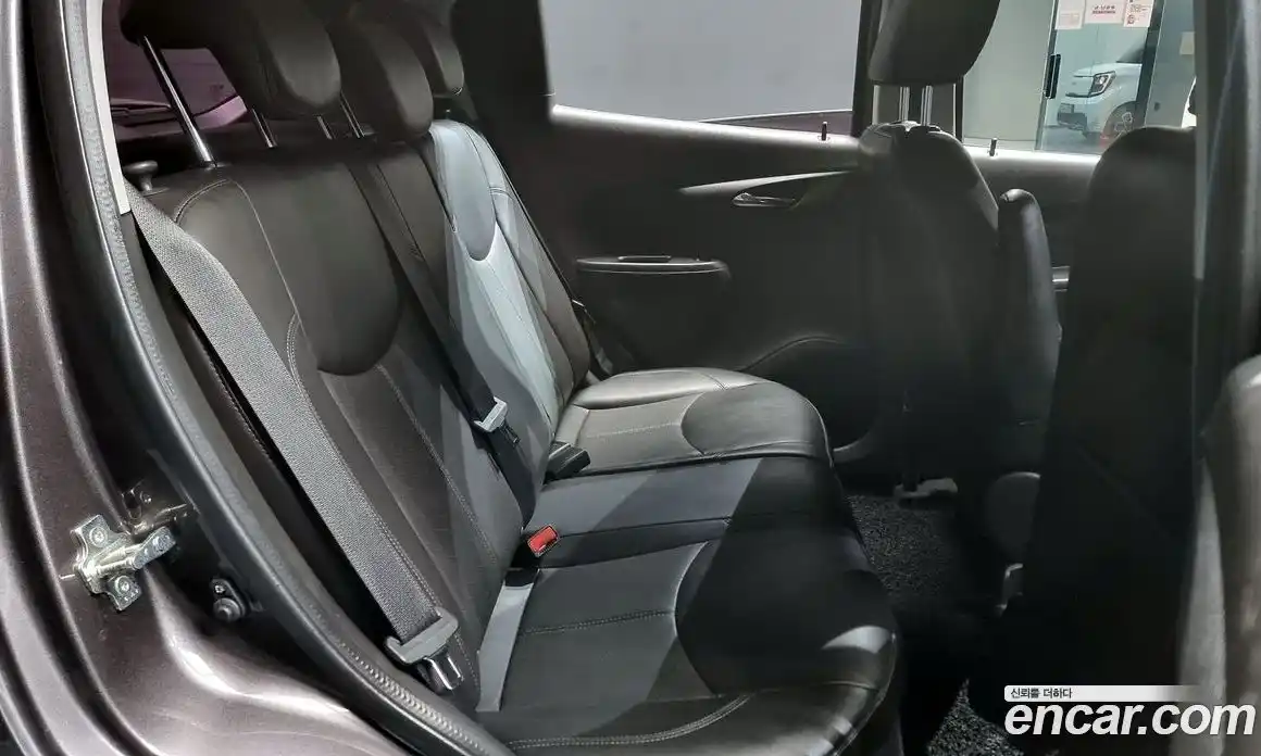 Chevrolet Spark 2016 1.0 гидро в Москве, фото 12