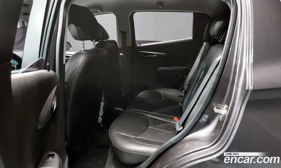 Chevrolet Spark 2016 1.0 гидро в Москве, фото 13