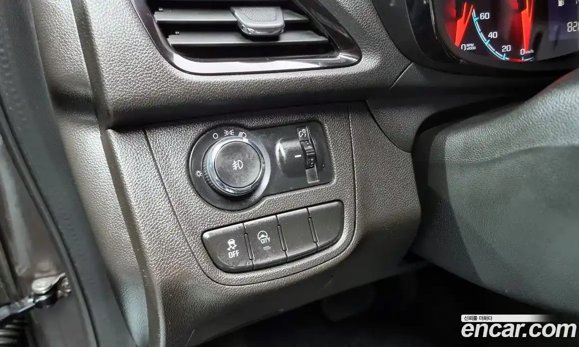 Chevrolet Spark 2016 1.0 гидро в Москве, фото 18