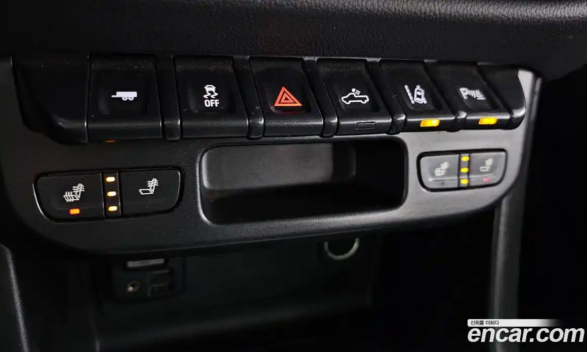 Chevrolet Colorado 2020 3.6 Автомат в Москве № 760807, фото 16