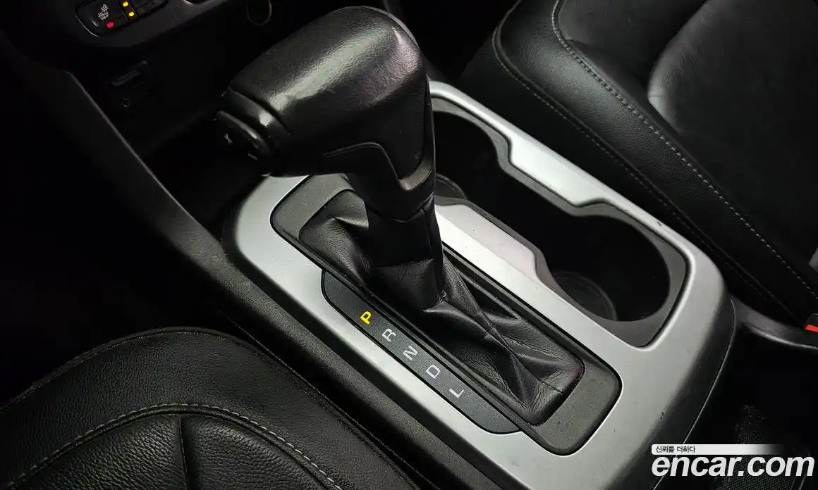 Chevrolet Colorado 2020 3.6 Автомат в Москве № 760807, фото 9