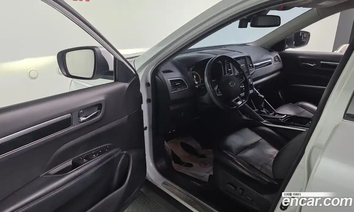 Renault QM6 2017 2.0 Автомат в Москве № 760866, фото 11