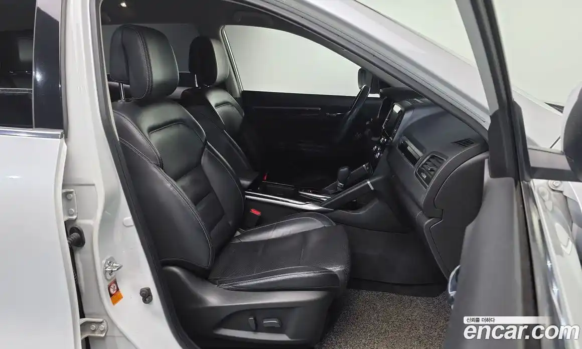 Renault QM6 2017 2.0 Автомат в Москве № 760866, фото 10