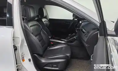 Renault QM6 2017 2.0 Автомат в Москве № 760866, миниатюра 10