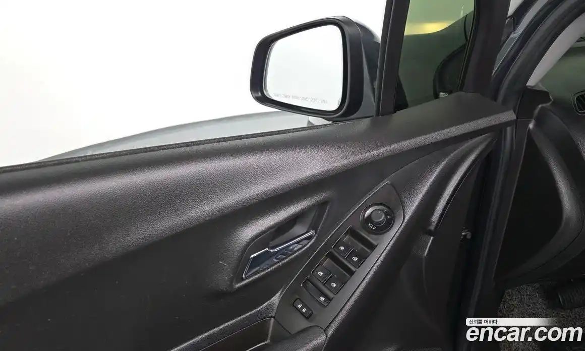 Chevrolet Trax 2017 1.6 Автомат в Москве № 760946, фото 13