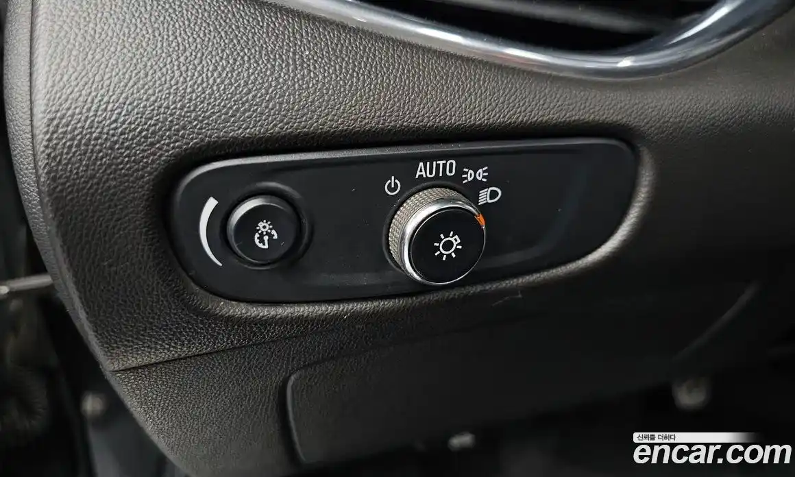 Chevrolet Malibu 2017 2.0 Автомат в Москве № 761079, фото 16