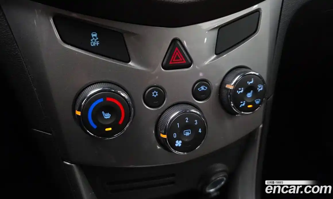 Chevrolet Trax 2016 1.6 Автомат в Москве № 761397, фото 17