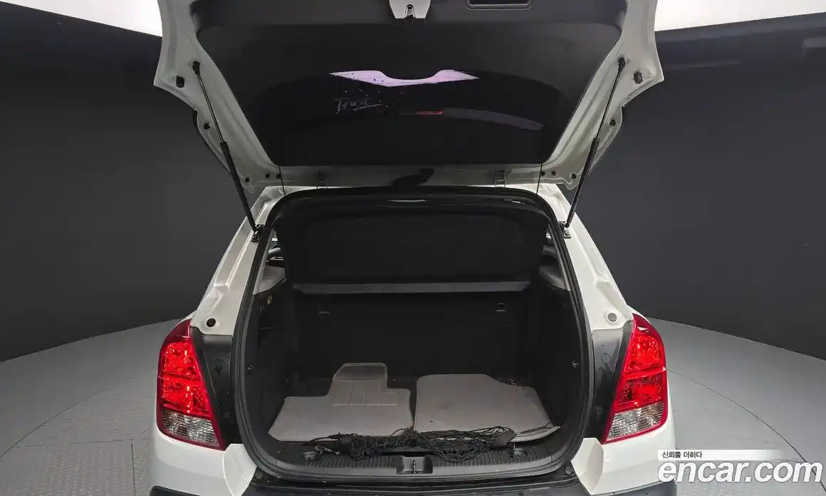 Chevrolet Trax 2016 1.6 Автомат в Москве № 761397, фото 20