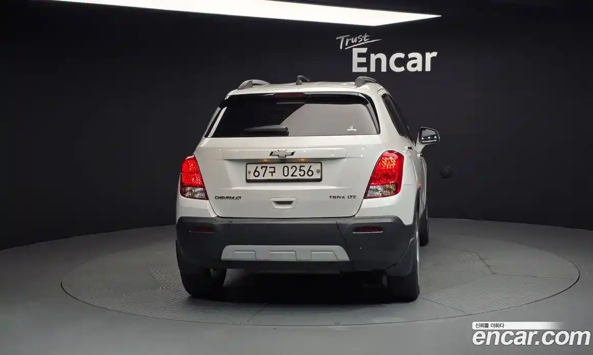 Chevrolet Trax 2016 1.6 Автомат в Москве № 761397, фото 4