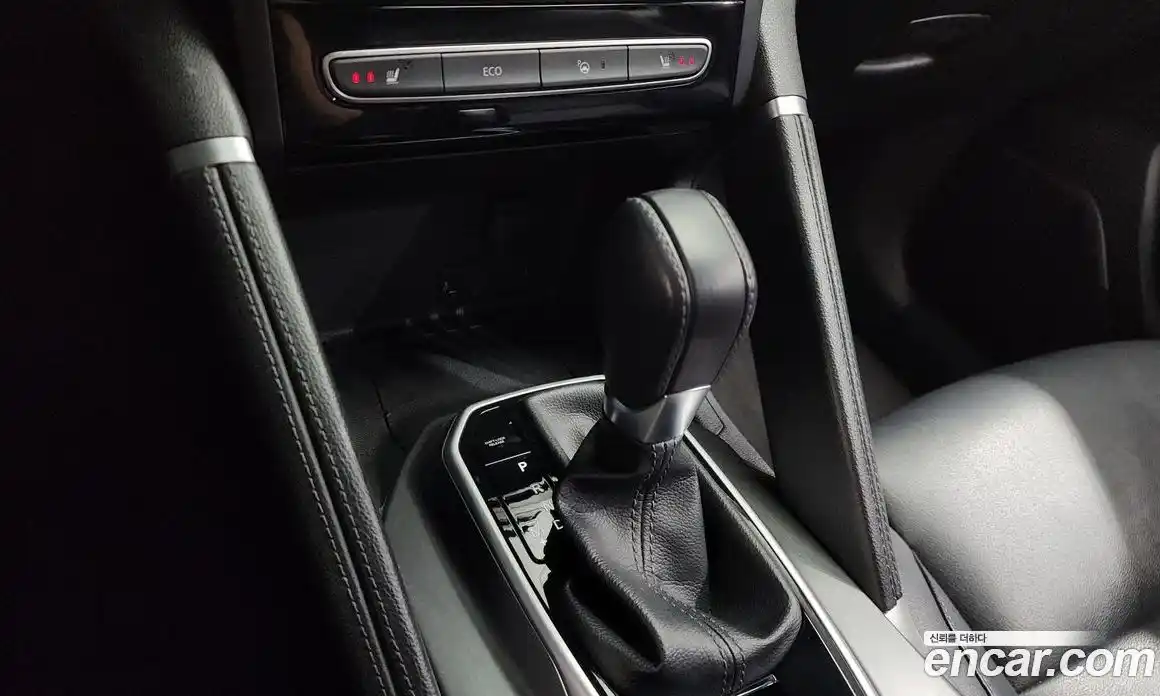 Renault QM6 2023 2.0 Автомат в Москве № 761784, фото 9