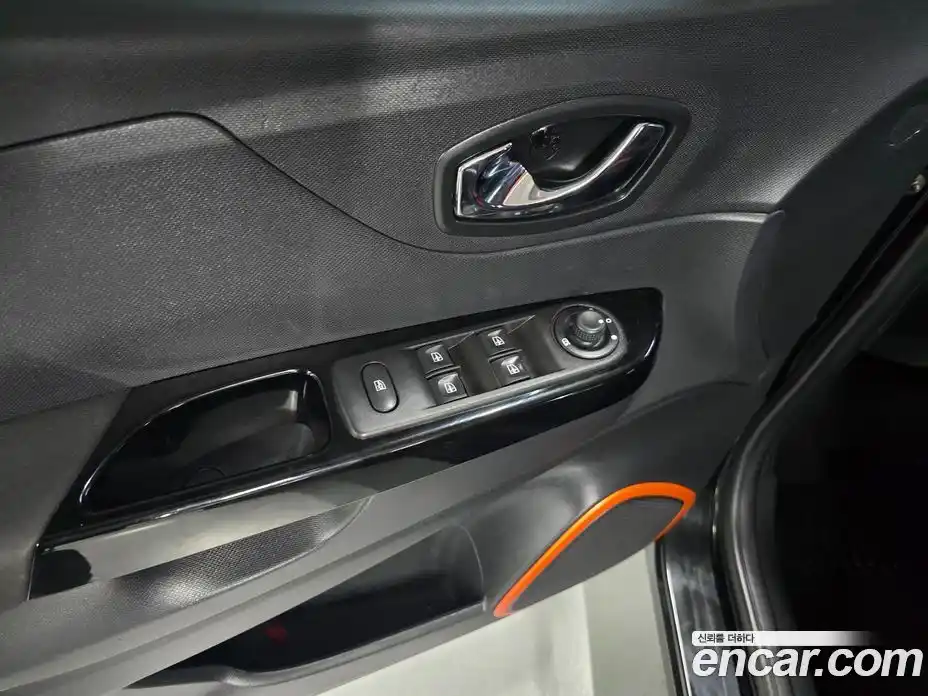 Renault QM3 2014 1.5 Автомат в Москве № 762049, фото 15