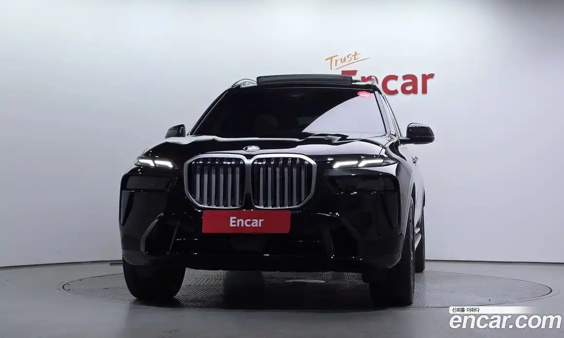 BMW X7 2024 3.0 гидро в Москве № 762223, фото 3