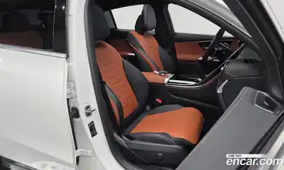 Mercedes-Benz GLC-Class 2025 2.0 Автомат в Москве № 763622, миниатюра 10