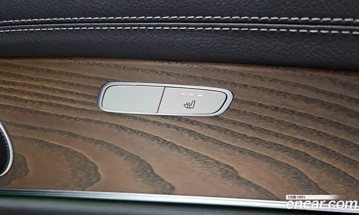 Mercedes-Benz E-Class 2022 2.0 Автомат в Москве № 763730, фото 18