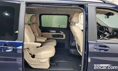 Mercedes-Benz V-Class 2022 1.9 Автомат в Москве № 763849, миниатюра 12