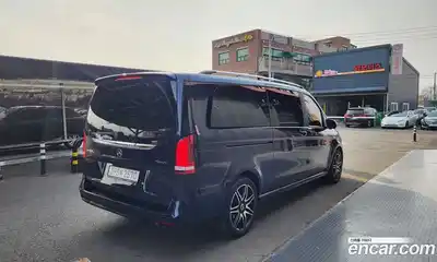 Mercedes-Benz V-Class 2022 1.9 Автомат в Москве № 763849, миниатюра 2