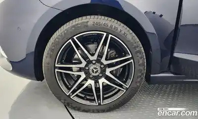 Mercedes-Benz V-Class 2022 1.9 Автомат в Москве № 763849, миниатюра 5