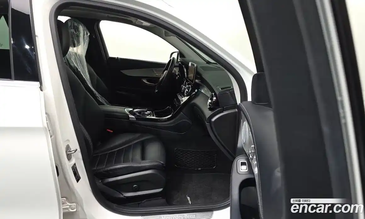 Mercedes-Benz GLC-Class 2018 2.1 Автомат в Москве № 764319, фото 11