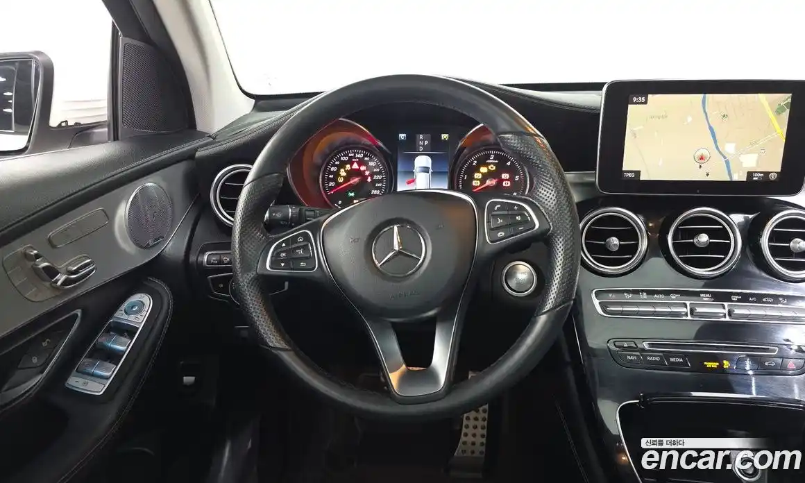 Mercedes-Benz GLC-Class 2018 2.1 Автомат в Москве № 764319, фото 13