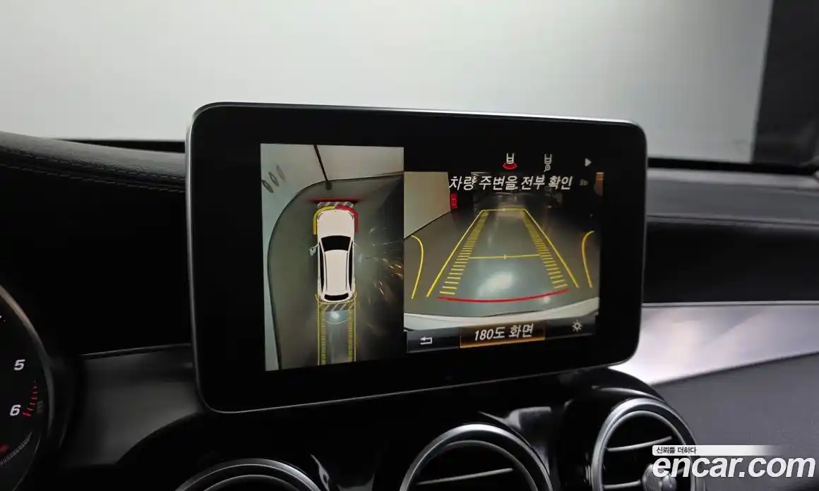 Mercedes-Benz GLC-Class 2018 2.1 Автомат в Москве № 764319, фото 15