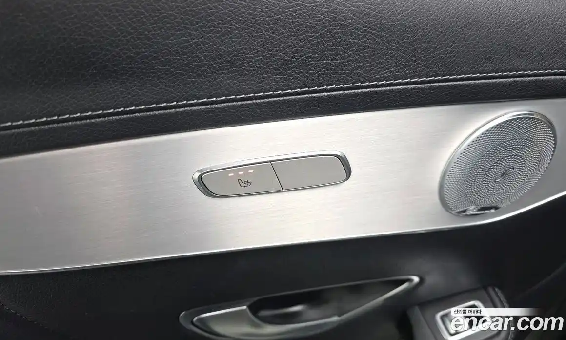 Mercedes-Benz GLC-Class 2018 2.1 Автомат в Москве № 764319, фото 18