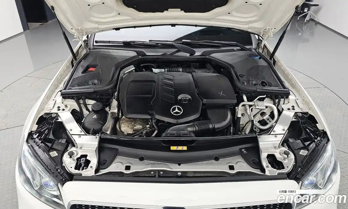 Mercedes-Benz E-Class 2018 1.9 Автомат в Москве № 764465, фото 5