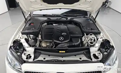 Mercedes-Benz E-Class 2018 1.9 Автомат в Москве № 764465, миниатюра 5