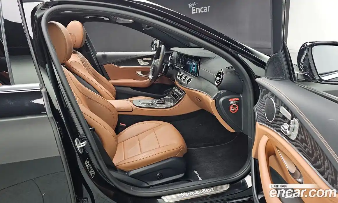 Mercedes-Benz E-Class 2021 1.9 Автомат в Москве № 764774, фото 10