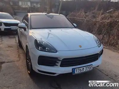 Porsche Cayenne, 2023