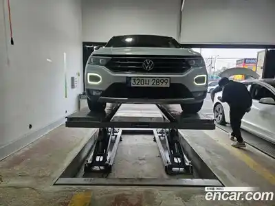 Volkswagen T-Roc, 2022