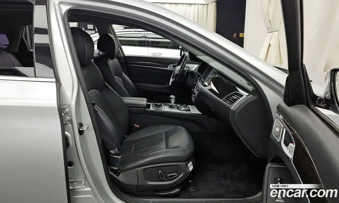 Genesis G80 2017 3.3 Автомат в Москве № 83284, фото 11