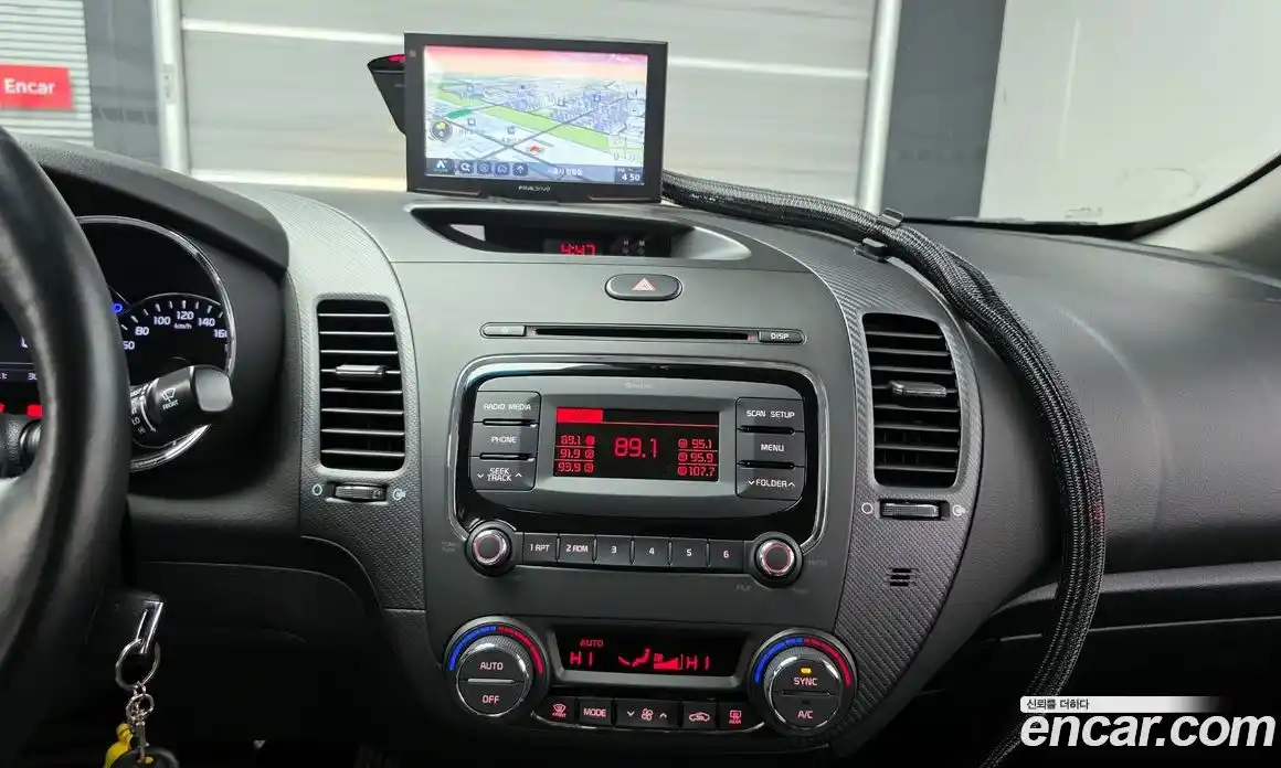 Kia K3 2016 1.6 Автомат в Москве № 124215, фото 18