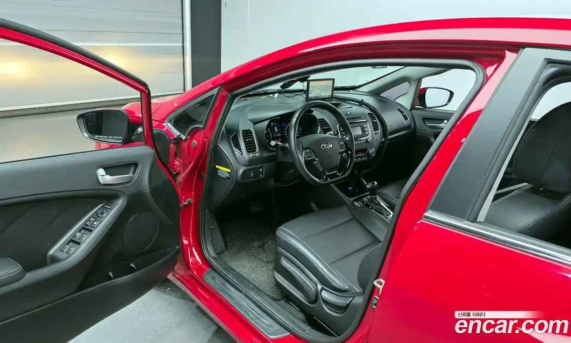 Kia K3 2016 1.6 Автомат в Москве № 124215, фото 10