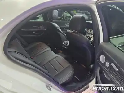 Mercedes-Benz E-Class 2020 2.0 Автомат в Москве № 161177, миниатюра 11