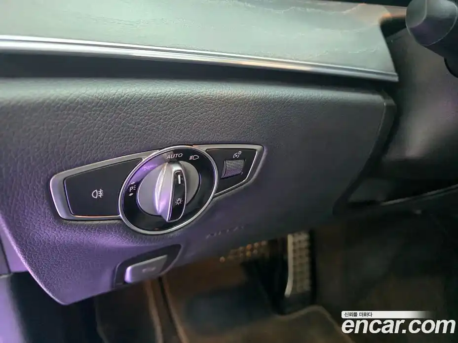 Mercedes-Benz E-Class 2020 2.0 Автомат в Москве № 161177, фото 13