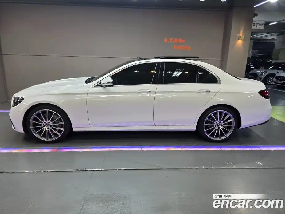 Mercedes-Benz E-Class 2020 2.0 Автомат в Москве № 161177, фото 20