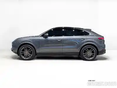 Porsche Cayenne, 2021