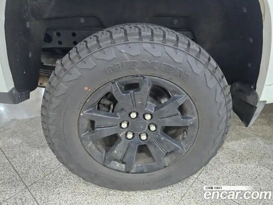 Chevrolet Colorado 2019 3.6 гидро в Москве № 36749, фото 16