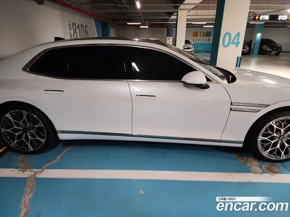 Genesis G90 2023 3.5 Автомат в Москве № 58852, фото 19