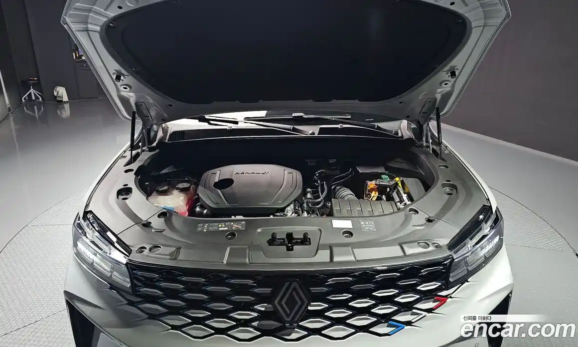Renault Grand Koleos 2025 1.5 гидро в Москве № 107532, фото 6