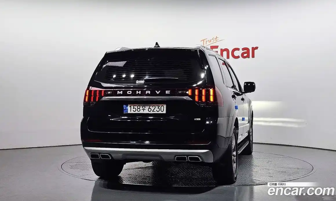 Kia Mohave 2023 3.0 гидро в Москве № 124310, фото 4