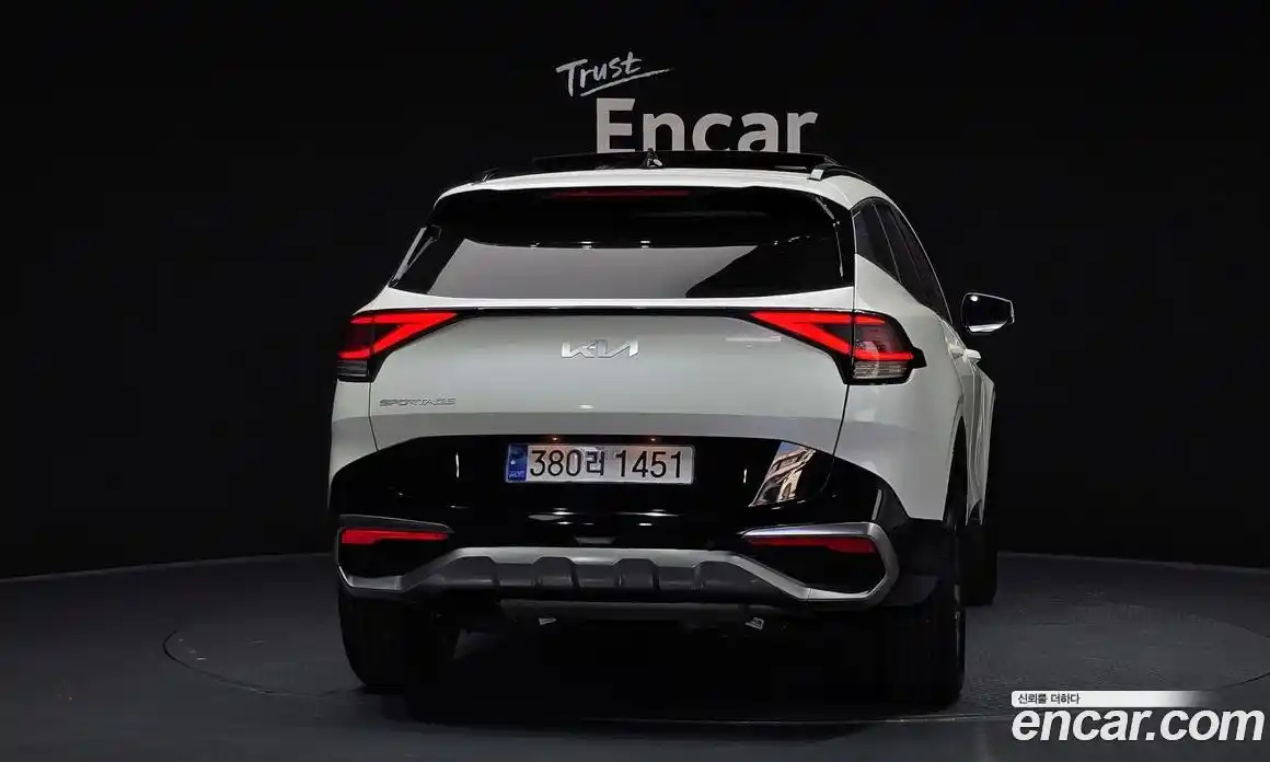 Kia Sportage 2022 1.6 Автомат в Москве № 132352, фото 4