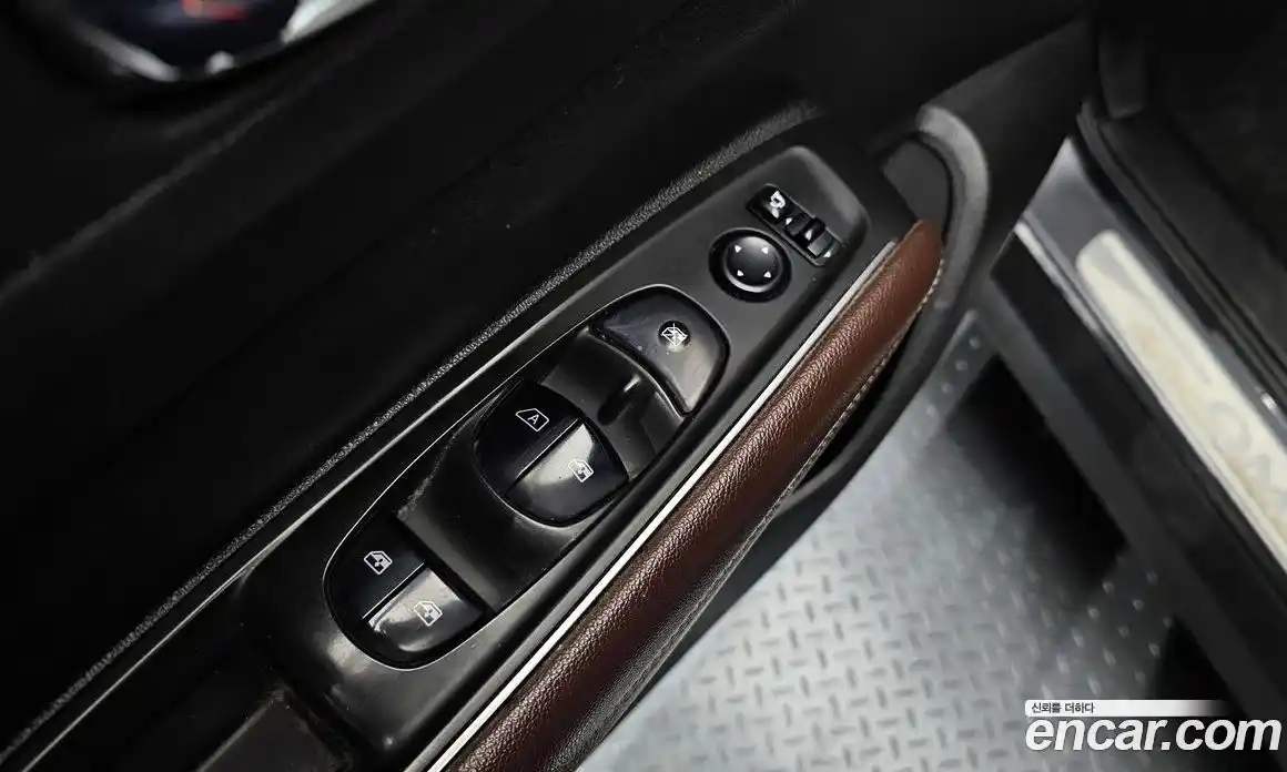 Renault QM6 2018 2.0 Автомат в Москве № 148427, фото 16