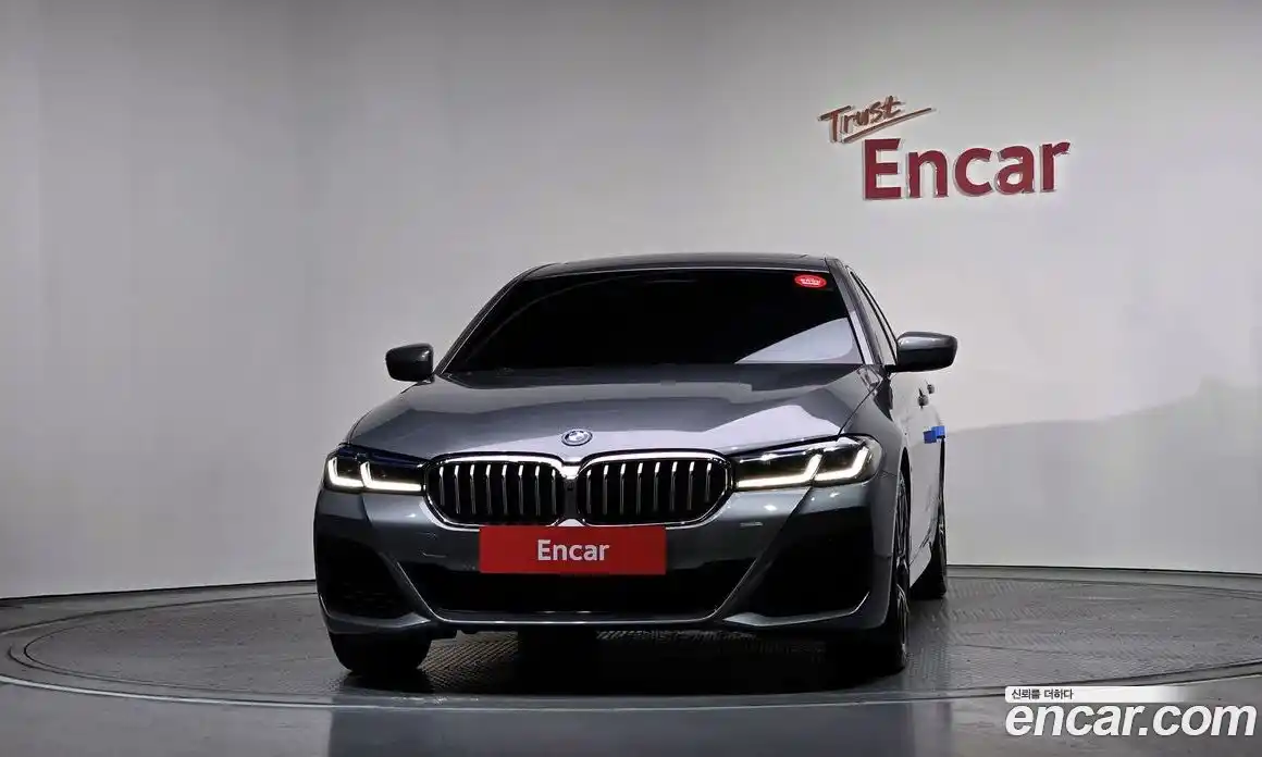 BMW 5-Series 2023 2.0 Автомат в Москве № 158407, фото 3