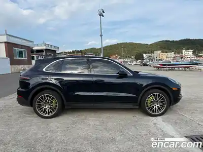Porsche Cayenne 2019 3.0 Автомат в Москве № 165840, миниатюра 4