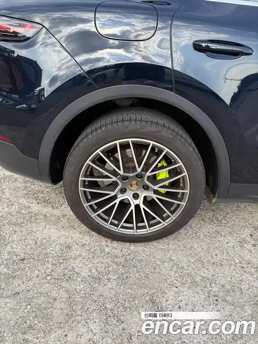 Porsche Cayenne 2019 3.0 Автомат в Москве № 165840, фото 6